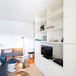 Luxurious Townhome With River View By Lovelystay Porto