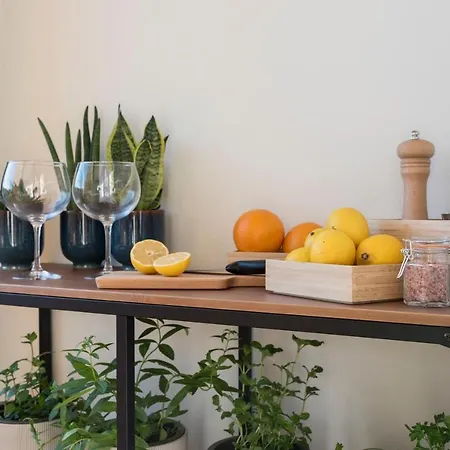 Luxurious Townhome With River View By Lovelystay Holiday home Porto