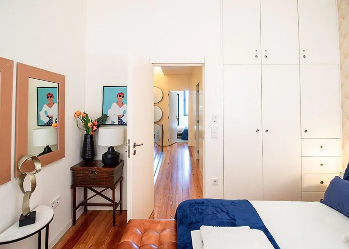 Σπίτι διακοπών Luxurious Townhome With River View By Lovelystay